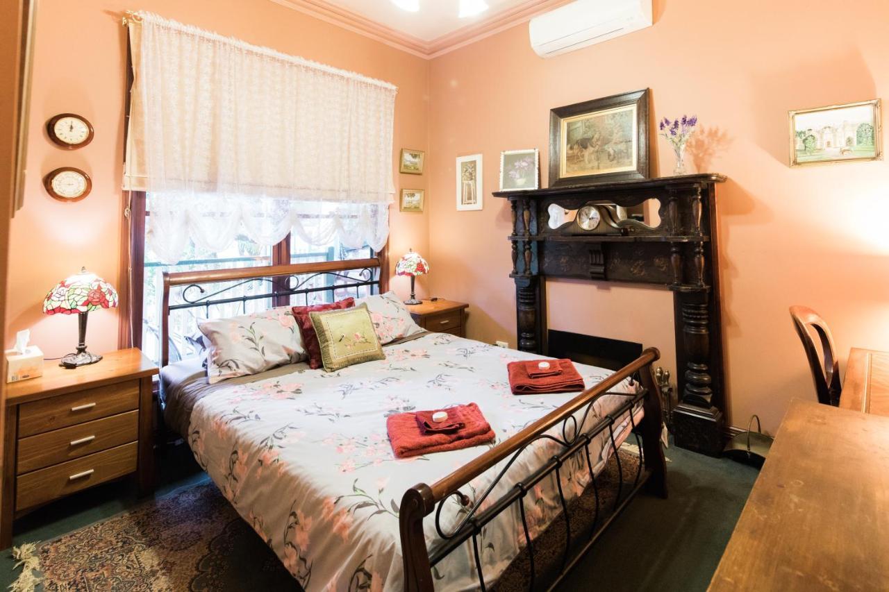 Rustic Refuge Guesthouse Kalorama Bagian luar foto